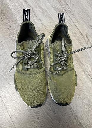 Кросівки adiddas nmd r1 розмір 42 2/3