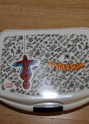 Ланч-бокс дитячий marvel
