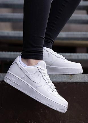 Кросівки жіночі nike air force 1 low ‘07 white унісекс кеди найк аір форс білі шкіряні демісезонні 37 38 39 40 41