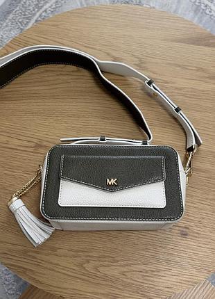 Шкіряна сумочка michael kors