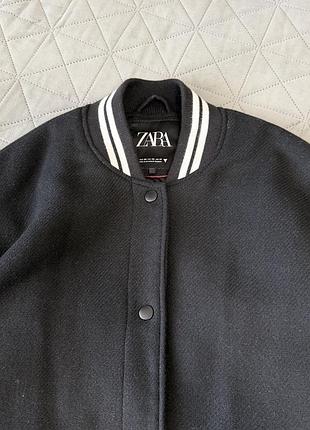 Оверсайз бомбер із вовни zara 2