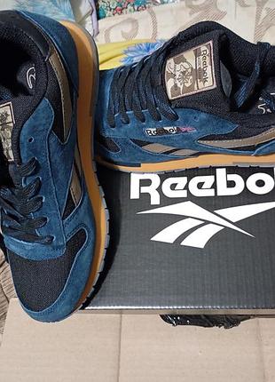 Reebok 41 размер в отличном состоянии высылаю по украине доставка покупателя предоплата 100%
