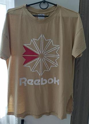 Футболка reebok, размер м - l