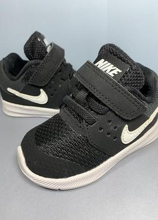 Кросівки nike