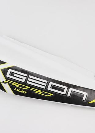 X-road light 200-250 пластик - задній бічний правий, білий з жовтим малюнком