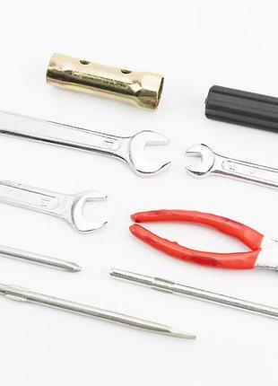 Ключ свечной для 4т - 16/18mm + 7 предметов (рожковый ключ 8*10mm/рожковый ключ 13 mm/рожковый ключ