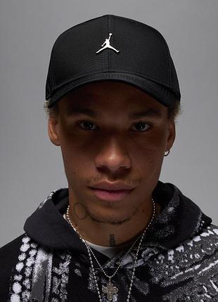 Кепка air jordan risestructured metal jumpman hat black hm5750-010