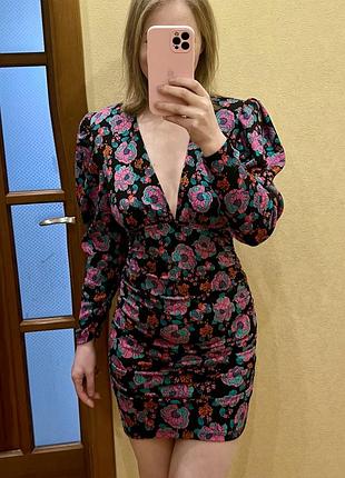 Неймовірне квіткове плаття сукня zara з драпіровкою