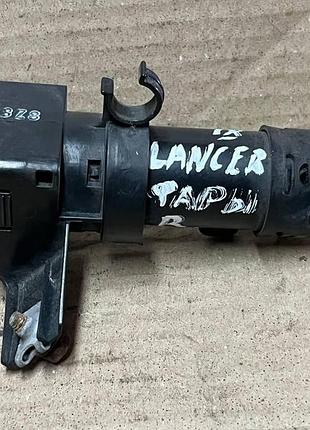 Форсунка омывателя фары правая для mitsubishi lancer 9 (87664)