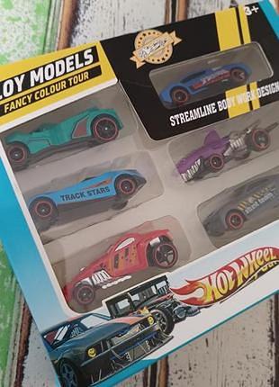 Качественный набор машинок hot wheels 2