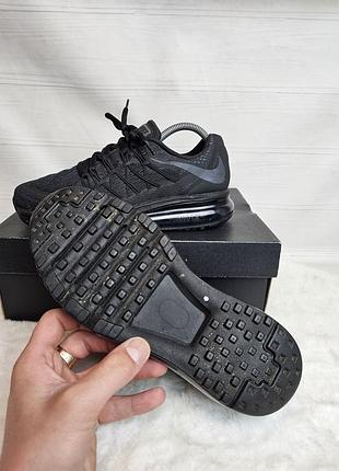 Кроссовки nike 37.5 размер 6