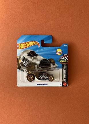 Машинка хот вілс instant boost hot wheels 2026