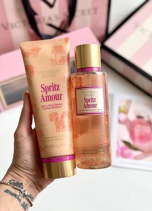 Спрей та лосьйон для тіла spritz amore victoria’s secret