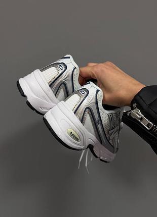 Кроссовки new balance 740
white / navy blue 7