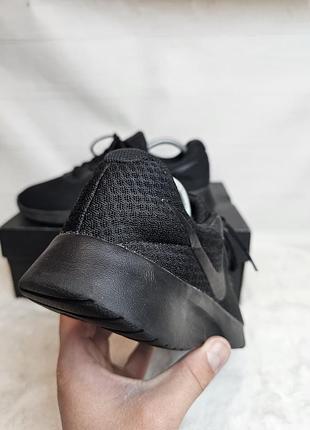 Кроссовки nike tanjun 40 размер 3