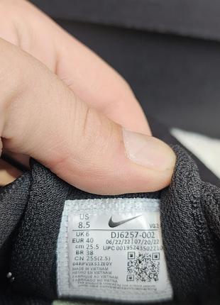 Кроссовки nike tanjun 40 размер 6