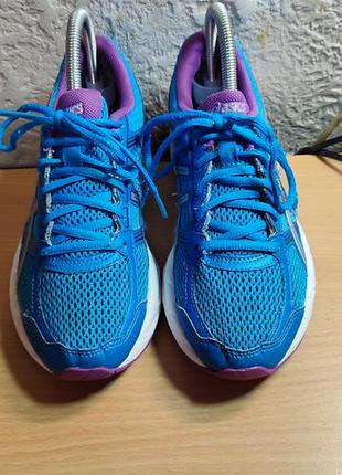 Жіночі бігові кросівки asics gel-contend