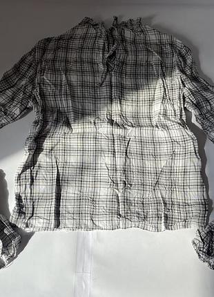 Дівчача блуза від бренду h&m (divided), 14-15р/ххs в стилі кантрі чи бохо, блуза h&m из вискозы в клетку с цветочной вышивкой и длинными рукавами, б/у 3