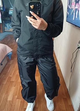 Ветровка helly hansen р.м оригинал
