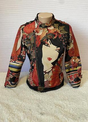 Desigual эффектная женская куртка р s