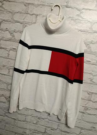 Гольф белый фирменный свитерик tommy hilfiger размер м