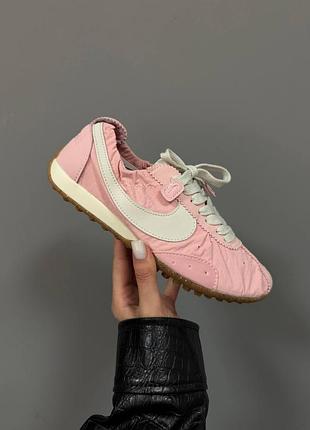 Кроссовки nike x jacquemus
moon shor pink