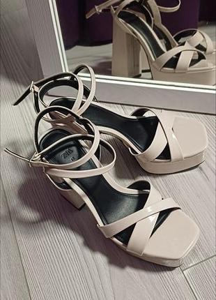 Босоножки zara 37 размер 2