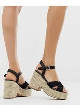 Элегантные босоножки river island (wide fit) на танкетке