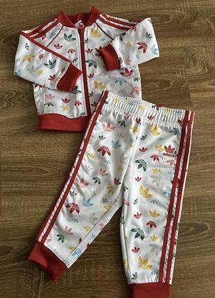 Костюм для дівчинки adidas