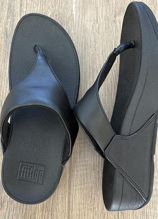 Женские эргономичные шлепанцы-вьетнамки fitflop, размер-37 5