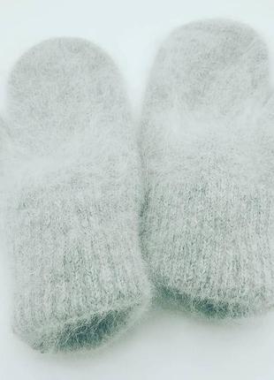 Рукавички з пухнастої ангорки (кролик) маренго.