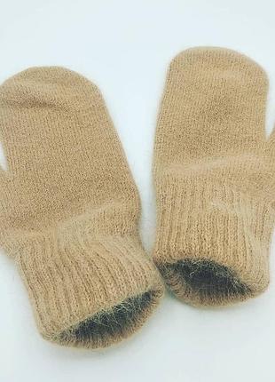 Рукавички з пухнастої ангорки (кролик) маренго.