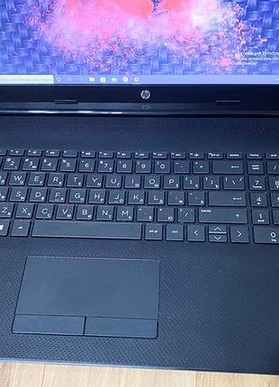 Hp 17,3" на ryzen 5 та 750гб/8гб ddr4 2