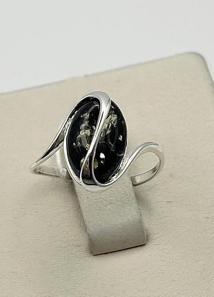 Кольцо серебряное с янтарем 17 1,5 г