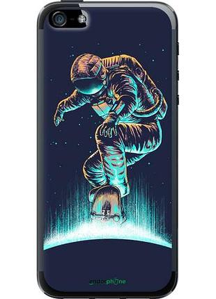 Чехол на iphone 5 космонавт на скейтборде "4145u-18-10746"
