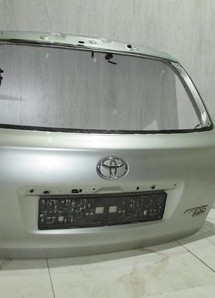 Кришка багажника 1c0 toyota avensis t25 2003-2008