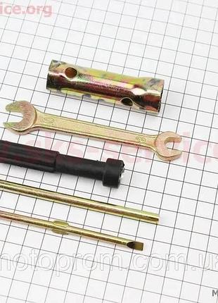 Мото инструмент ключ свечной для 4т - 16/18mm + 3 предмета и пенал (рожковый 8*10mm/шток/отвертка+-) (китай)