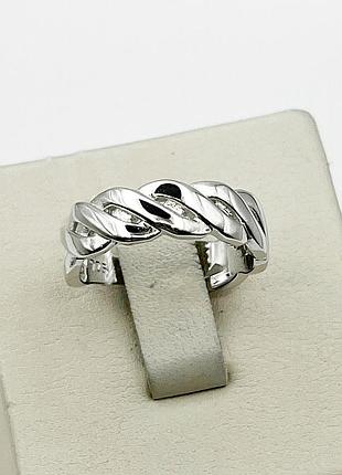 Кольцо серебряное 17 4,2 г