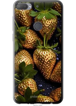 Чехол на htc desire 12 plus золотая клубника "5637u-1485-10746"