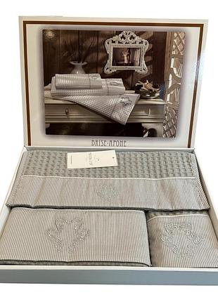 Набор полотенец maison d'or brise apone grey вафельные 40-60 см, 50-100 см, 85-150 см серый