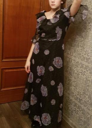 Вечернее платье