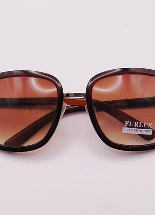 Сонцезахисні окуляри коричневі лінзи в коричневій оправі furlux 31014