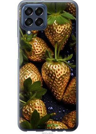 Чехол на samsung galaxy m33 m336b золотая клубника "5637u-2633-2448"