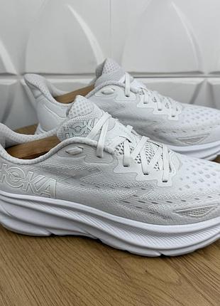 Оригінальні кросівки hoka clifton 9