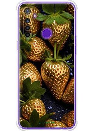Чехол на realme 6i золотая клубника "5637sp-2059-2448"