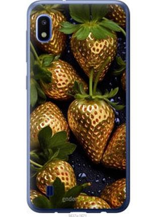Чехол на samsung galaxy a10 2019 a105f золотая клубника "5637t-1671-2448"