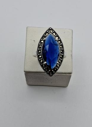 Кольцо серебряное с сапфиром 17 4,76 г