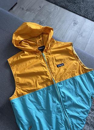 Легка желетка patagonia