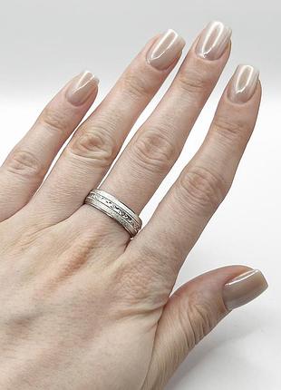 Кольцо серебряное 21,5 3,81 г 6