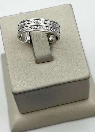 Кольцо серебряное 17 3,95 г